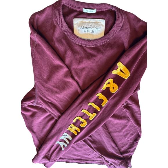 Abercrombie Mens Muscle Fit LS Tee XL Burgundy Y2K A&F Logo Shirt - Picture 1 of 9